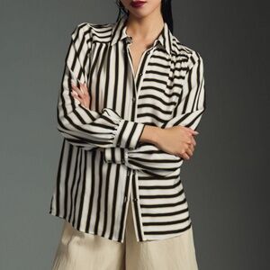 Maeve by Anthropologie Silky Striped Buttondown | Size S